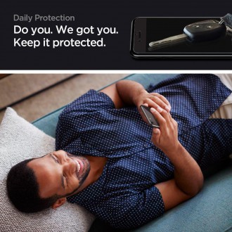 Tvrzené sklo Spigen GLASS FC 2PAL IPHONE 7 / 8 / SE 2020 / 2022 ČERNÁ