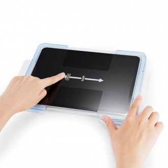 Tvrzené sklo Spigen GLAS.TR &quot;EZ FIT&quot; IPAD AIR 4 / 5 / IPAD PRO 11 CLEAR