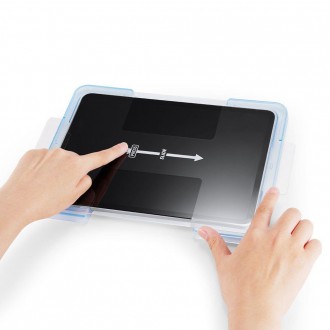 Tvrzené sklo Spigen GLAS.TR &quot;EZ FIT&quot; IPAD AIR 4 / 5 / IPAD PRO 11 CLEAR