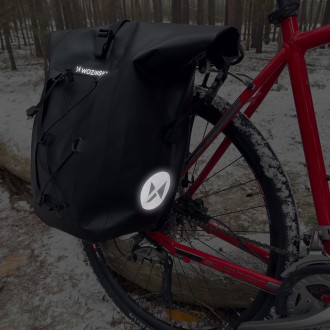 Wozinsky waterproof bicycle bag trunk pannier 25l black (WBB24BK)