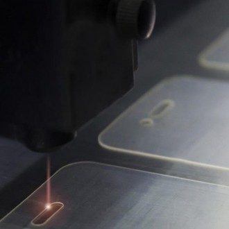 Apple iPhone SE 2022 - 3mk FlexibleGlass™
