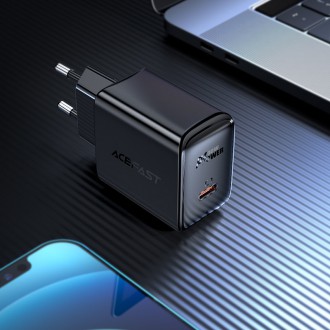 Acefast charger GaN USB Type C 30W, PD, QC 3.0, AFC, FCP black (A21 black)