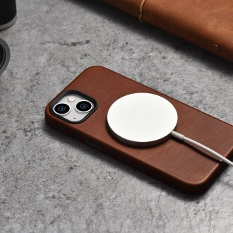 iCarer Oil Wax Premium Leather Case magnetic leather case iPhone 14 with MagSafe brown (WMI14220701-RB)