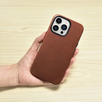 iCarer Oil Wax Premium Leather Case iPhone 14 Pro magnetic leather case with MagSafe brown (WMI14220702-RB)