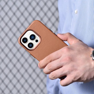 iCarer Case Leather Case Cover for iPhone 14 Pro Max Brown (WMI14220708-BN) (MagSafe Compatible)