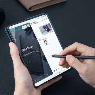 Nillkin Qin Leather Pro Case pro Samsung Galaxy Z Fold 4 kryt s krytem na fotoaparát a místem pro stylus zlatá