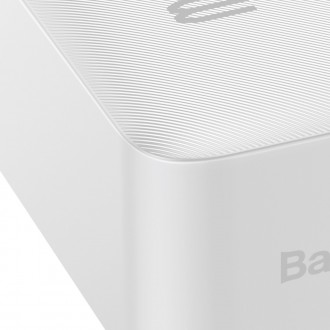 Powerbanka Baseus Bipow s displejem 30000mAh 15W bílá (Overseas Edition) + USB-A - Micro USB kabel 0,25m bílý (PPBD050202)