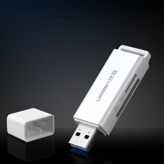 Ugreen přenosná čtečka TF/SD karet pro USB 3.0 bílá (CM104)