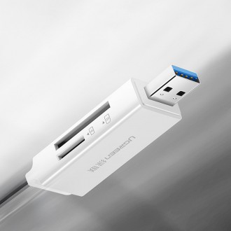Ugreen přenosná čtečka TF/SD karet pro USB 3.0 bílá (CM104)