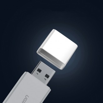 Ugreen přenosná čtečka TF/SD karet pro USB 3.0 bílá (CM104)