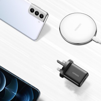 Ugreen UK nástěnná nabíječka (Velká Británie) USB-A QC3.0 18W černá (CD122)