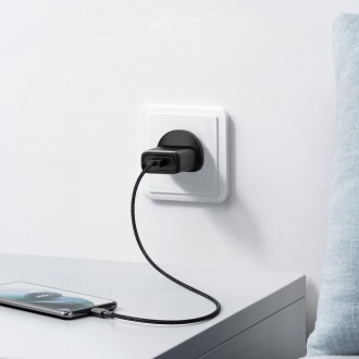 Ugreen UK nástěnná nabíječka (Velká Británie) USB-A QC3.0 18W černá (CD122)