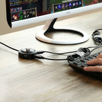 Ugreen HUB 4v1 USB-A - 4xUSB-A 2.0 480Mb/s 1m černý (CR106)