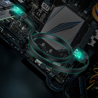 Ugreen adaptér rozšiřující karty PCIe 3.0 x4 na SSD M.2 M-Key / M.2 B-Key černý (CM302)