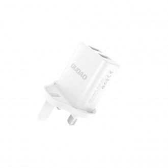 Dudao nástěnná nabíječka UK zástrčka (Velká Británie) 2xUSB-A 2,4A bílá + USB-A kabel - Lightning bílá