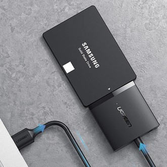 Ugreen USB3.0 adaptér pro 2,5&quot; / 3,5&quot; SATA disk černý (CM257)