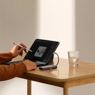 Dokovací stanice Baseus Metal Gleam Series 8 v 1 USB typu C HUB – 1 x HDMI / 3 x USB 3.2 Gen. 1 / 1 x napájení / 1 x čtečka karet SD / 1 x čtečka kare