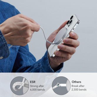 ESR HALOLOCK MINI MAGNETICKÁ MAGSAFE BEZDRÁTOVÁ NABÍJEČKA STŘÍBRNÁ