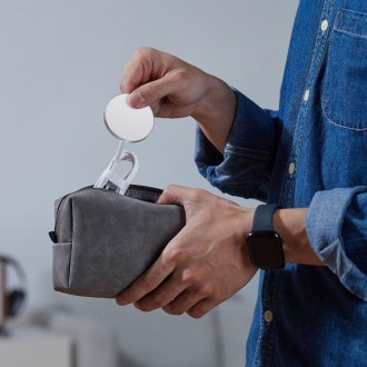 ESR HALOLOCK MINI MAGNETICKÁ MAGSAFE BEZDRÁTOVÁ NABÍJEČKA STŘÍBRNÁ