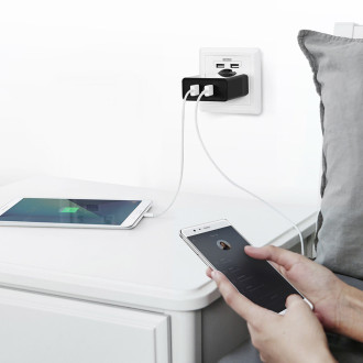 Ugreen nabíječka 2xUSB-A 36W QC3.0 černá (CD161)