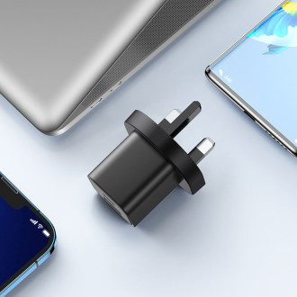 [RETURNED ITEM] Joyroom Fast UK Wall Charger USB Type C + USB 20W PD QC3.0 Black (L-QP207)