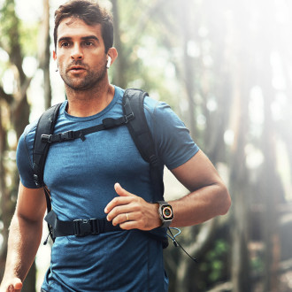 Sportovní řemínek na suchý zip pro Apple Watch 8 / 7 / 6 / SE / 5 / 4 / 3 / 2 / 1 (38, 40, 41 mm) Dux Ducis Strap YJ verze - černá / šedá