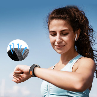 Sportovní řemínek na suchý zip pro Apple Watch 8 / 7 / 6 / SE / 5 / 4 / 3 / 2 / 1 (38, 40, 41 mm) Dux Ducis Strap YJ verze - černá / šedá