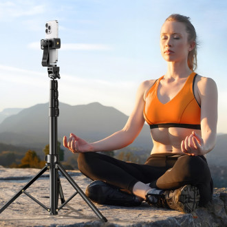 Ugreen LP680 selfie tyč se stojánkem a Bluetooth dálkovým ovládáním 1,8m - černá