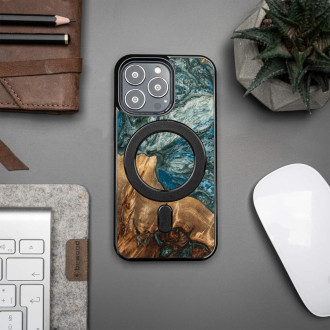Dřevo a pryskyřice pouzdro pro iPhone 13 Pro MagSafe Bewood Unique Planet Earth – modro-zelené