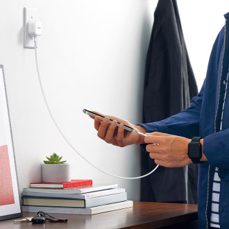 Ugreen UK (Velká Británie) USB-C rychlá nabíječka PD 30W bílá (CD127)