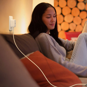 Ugreen UK (Velká Británie) USB-C rychlá nabíječka PD 30W bílá (CD127)