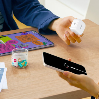 Ugreen UK (Velká Británie) USB-C rychlá nabíječka PD 30W bílá (CD127)