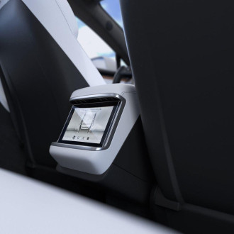 TEPELNÉ SKLO Spigen GLAS.TR SLIM TESLA MODEL X 2022 / MODEL S 2021 ČERNÁ