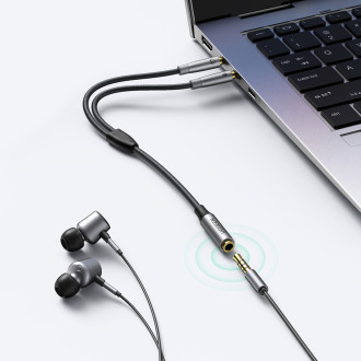 Ugreen AUX splitter cable 3.5 mm mini jack (female) - 2x 3.5 mm mini jack (male - microphone and headphones) silver (AV193 50255)