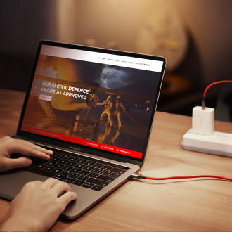 Ugreen US294 USB-C 2.0 / USB-C 2.0 3A kabel - červený
