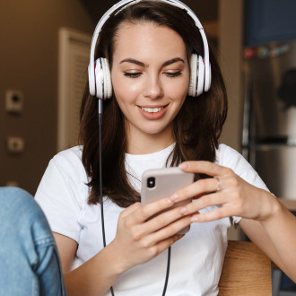 Stereofonní audio kabel Joyroom AUX 3,5 mm mini jack - USB-C pro telefon 1,2 m černý (SY-A07)