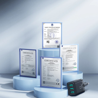 Joyroom JR-TCN02 3xUSB-A 12W 3,4A síťová nabíječka - černá