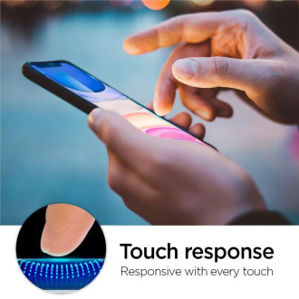 Tvrzené sklo Spigen ALM GLASS FC IPHONE 11 ČERNÉ