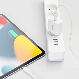 Joyroom JR-TCF06 USB C 20W PD nabíječka - Bílý