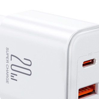 EU Joyroom JR-TCF05 20W USB-A USB-C nabíječka + USB-C kabel – bílá