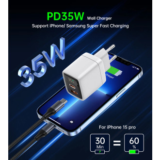 Choetech PD6052 USB-C USB-A PD 35W GaN nástěnná nabíječka s displejem - bílá