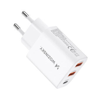 Wozinsky CWCUCW 30W USB-C / 2 x USB-A nástěnná nabíječka - bílá