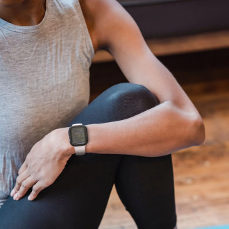 Spigen THIN FIT Apple Watch 7 (45MM) ČERNÉ