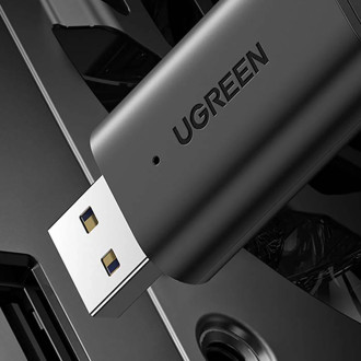 Ugreen Transmitter Bluetooth 5.1 vysílač / přijímač bezdrátový audio adaptér 3,5 mm Mini Jack Black (CM523 60300)