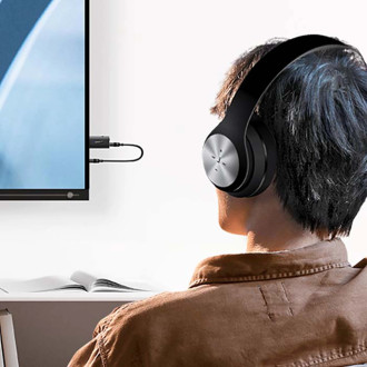 Ugreen Transmitter Bluetooth 5.1 vysílač / přijímač bezdrátový audio adaptér 3,5 mm Mini Jack Black (CM523 60300)