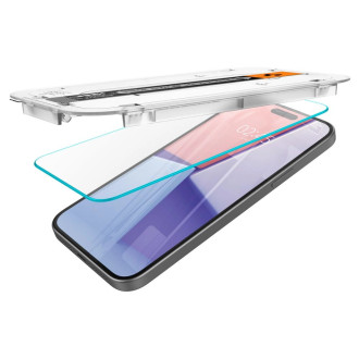 TEPELNÉ SKLO Spigen GLAS.TR &quot;EZ FIT&quot; IPHONE 15 CLEAR