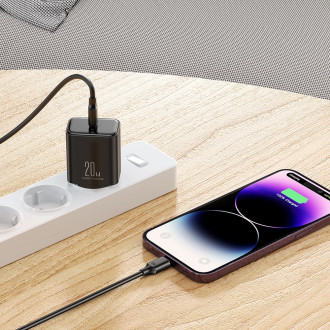 Joyroom JR-TCF06 USB C 20W PD nabíječka - Černá