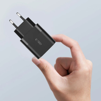 Tech-Protect C30W USB-C PD 30W / USB-A QC 3.0 network charger - black