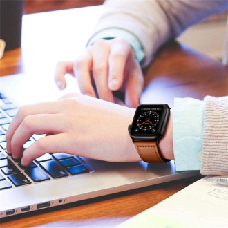 Tech-Protect Leatherfit strap for Apple Watch 4 / 5 / 6 / 7 / 8 / 9 / SE (38/40/41 mm) - brown