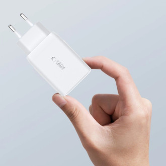 Tech-Protect C65W network charger 2x USB-C PD 65W / USB-A QC 3.0 - white
